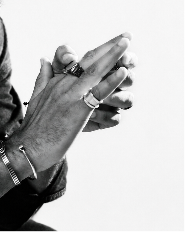 AXIS RING
