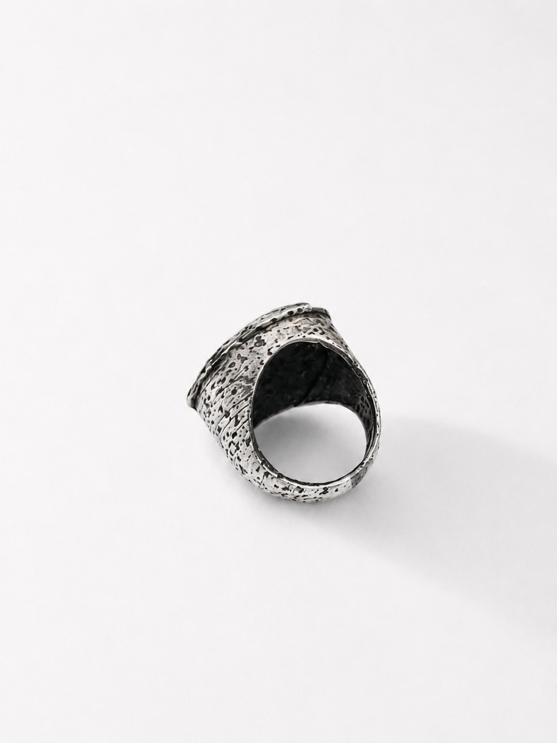 LUNA RING