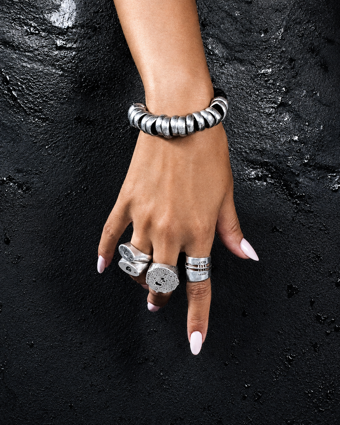 LUNA RING