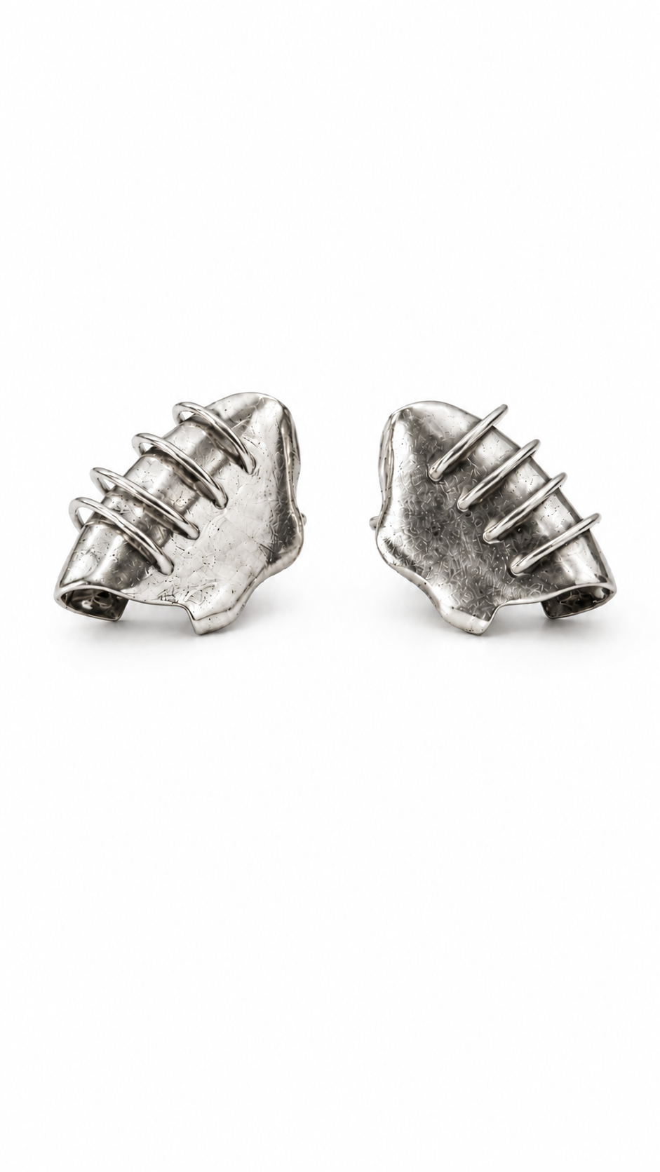 GRIP EARRINGS