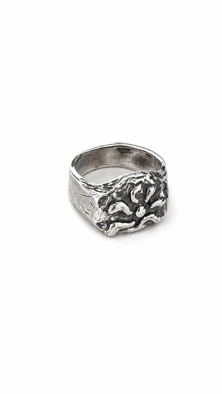 SOLIS RING