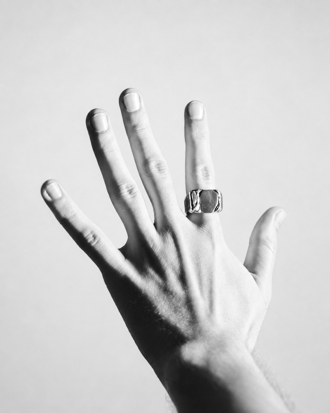 SOLIS RING