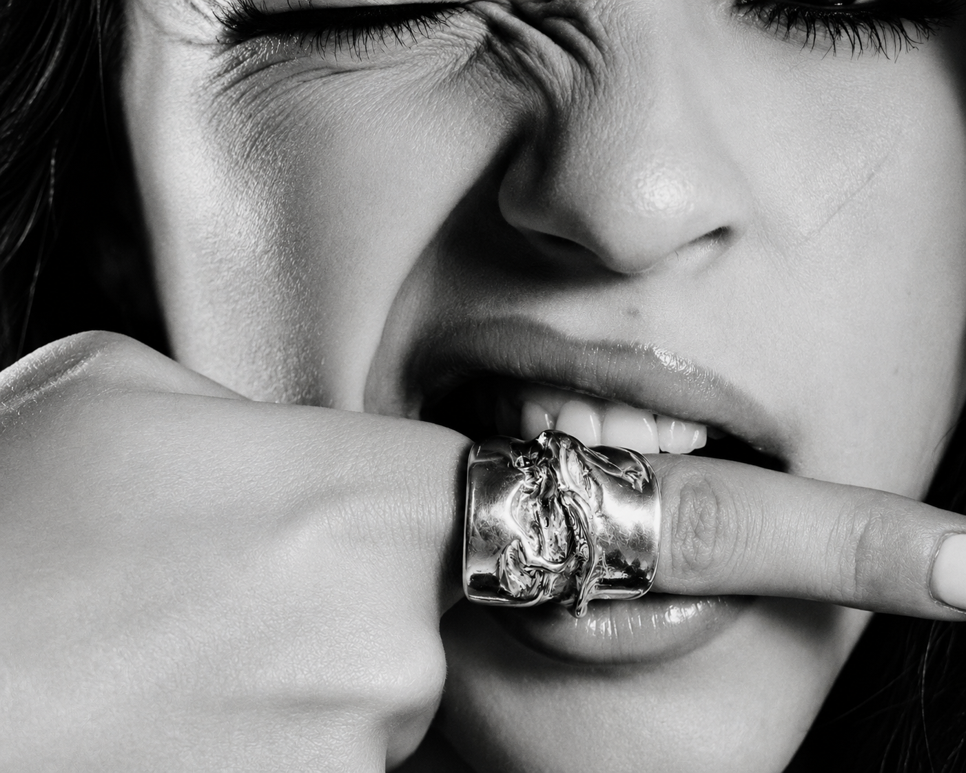 VEIN RING