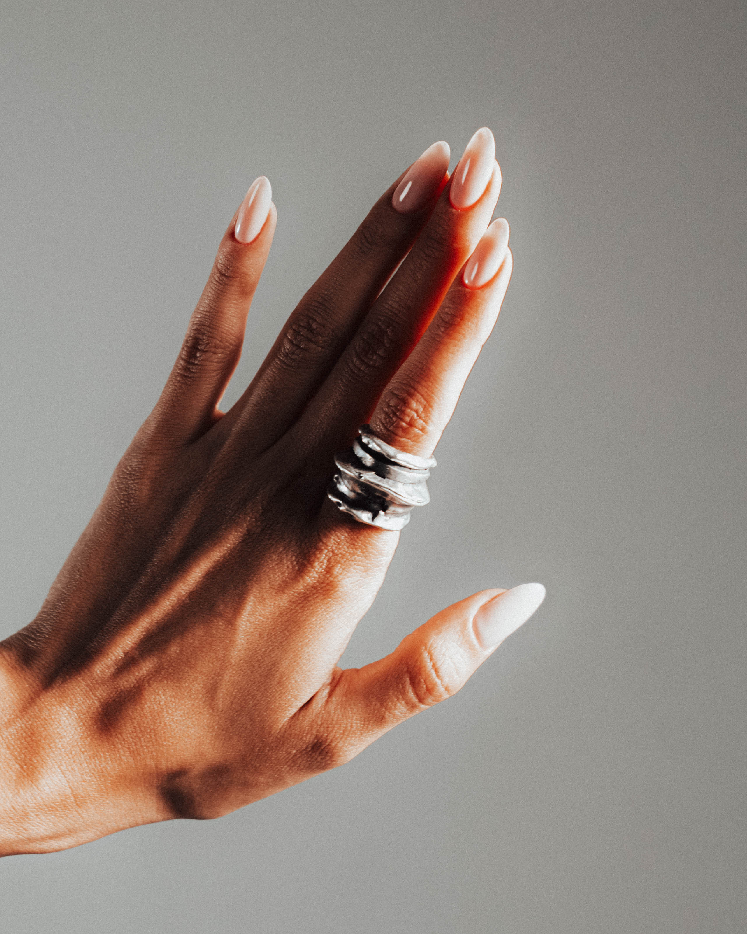 STRATA RING