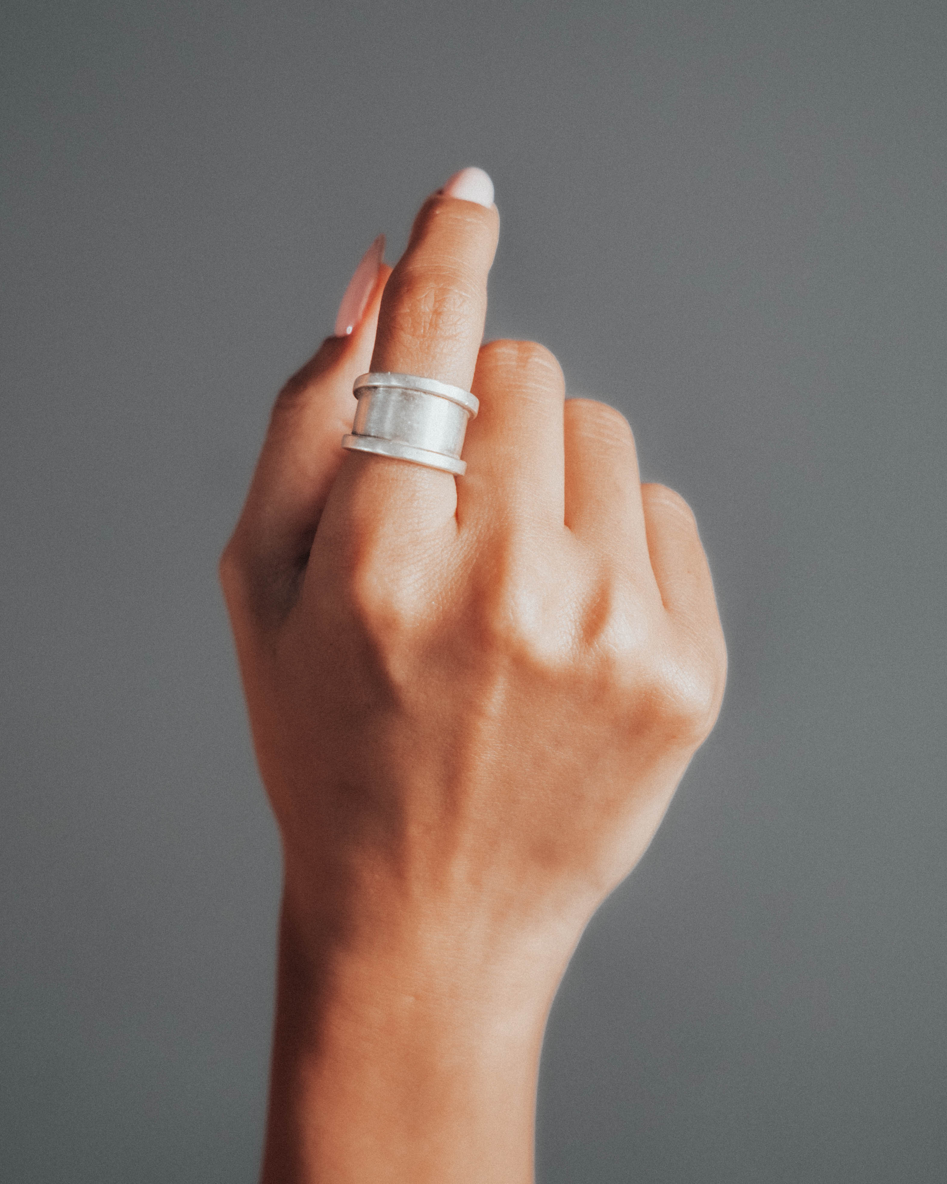 AXIS RING